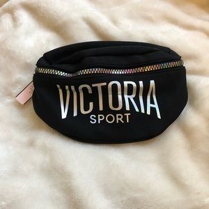 Victoria’s Secret Victoria Sport Fanny Pack